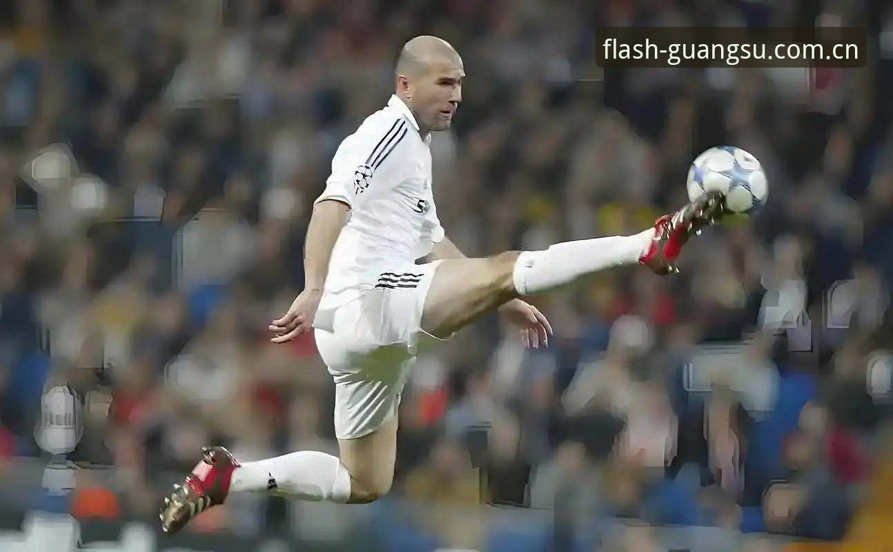 光速体育怎么下载 马赛更衣室斗殴事件深度解析:从拉比奥转会到贝纳蒂亚的艰难决策
